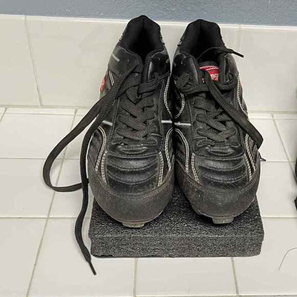 Rawlings cleats - Picture 1 of 12